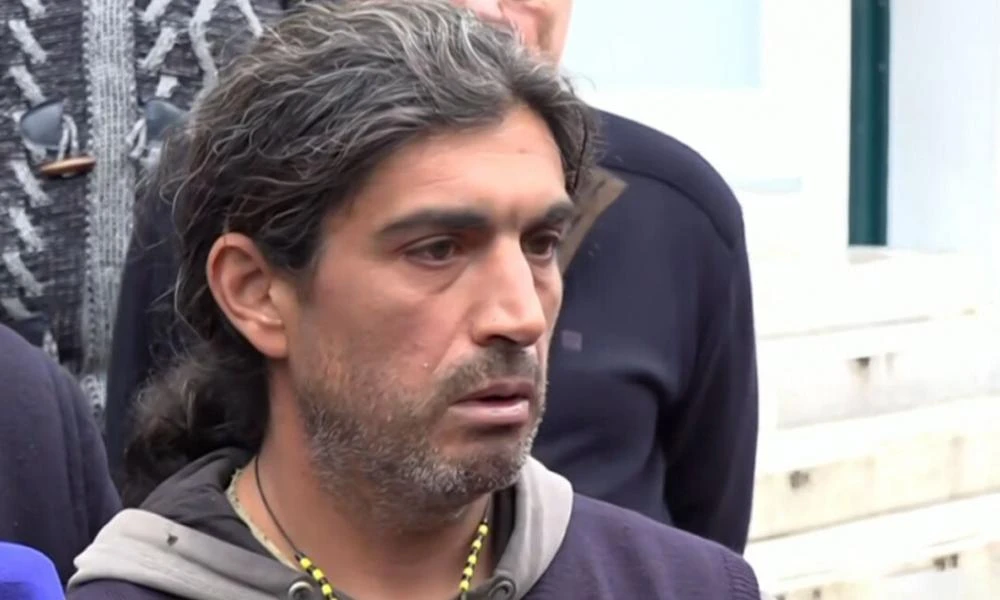 Καινούργιου σε Παλαιοχριστινό: «Δεν μπορώ να πιστέψω ότι έχεις αφήσει το παιδί στην τύχη του»